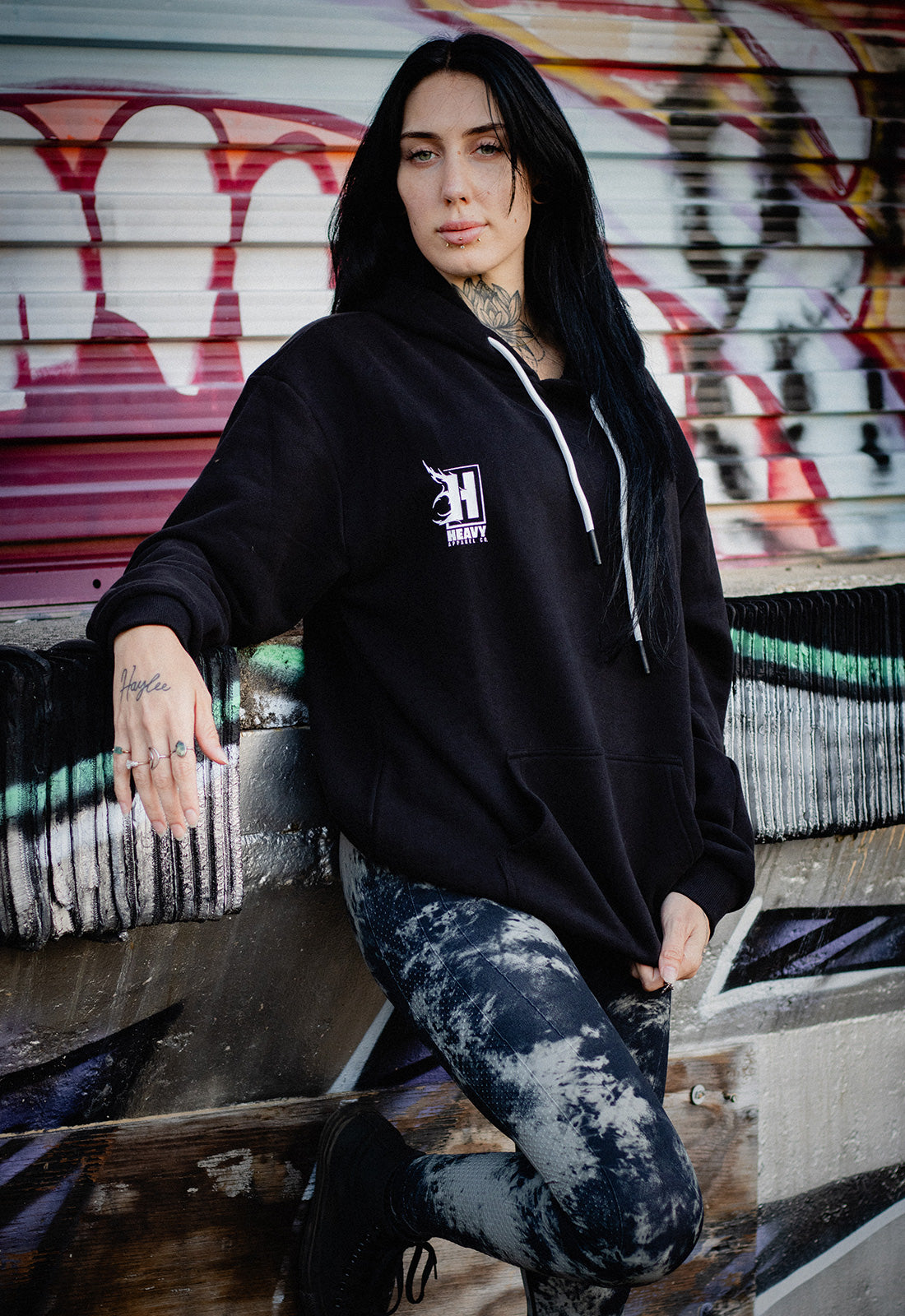 Heavy Metal Pullover - Black/White